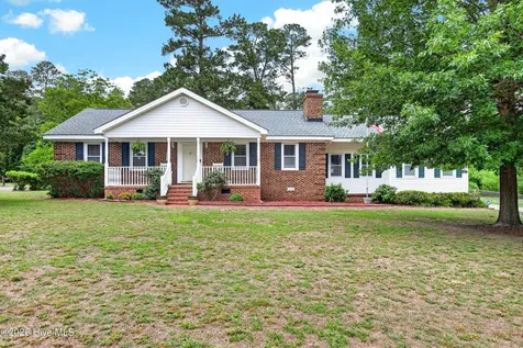 206 Crestwood Drive Goldsboro NC 27530