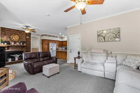 206 Crestwood Drive Goldsboro NC 27530