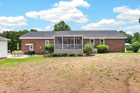 206 Crestwood Drive Goldsboro NC 27530