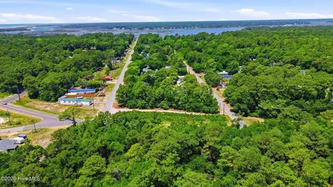3605 Sunset Harbor Road SE Bolivia NC 28422