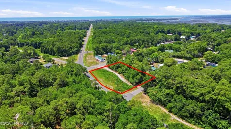3605 Sunset Harbor Road SE Bolivia NC 28422