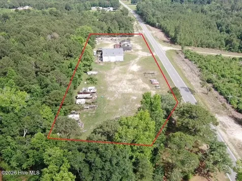 1434 Nc 53 Highway W Elizabethtown NC 28337