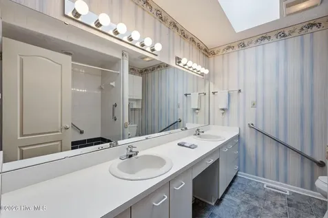 900 Crane Drive New Bern NC 28560