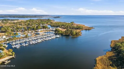 900 Crane Drive New Bern NC 28560