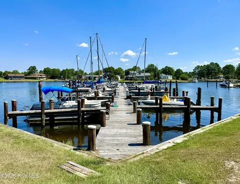 900 Crane Drive New Bern NC 28560