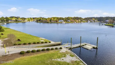 900 Crane Drive New Bern NC 28560