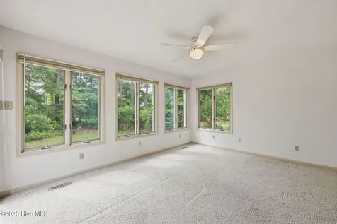 900 Crane Drive New Bern NC 28560