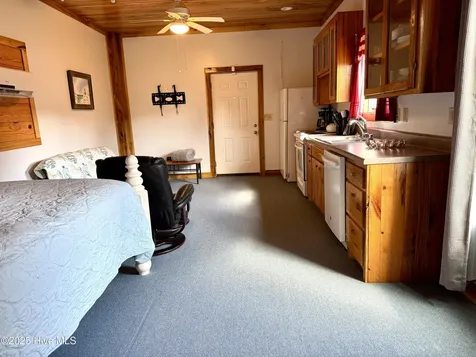 126 NE 75th Street Oak Island NC 28465