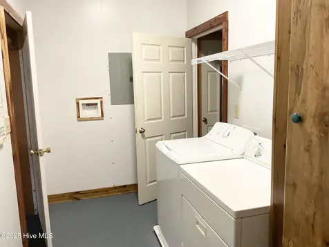 126 NE 75th Street Oak Island NC 28465