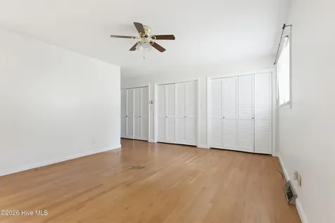 527 Edgewood Circle Whiteville NC 28472