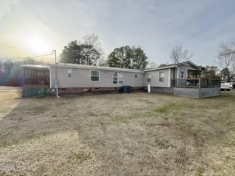 102 Belcher Road Williamston NC 27892