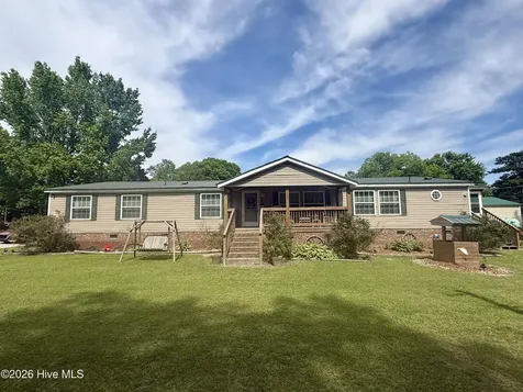 102 Belcher Road Williamston NC 27892