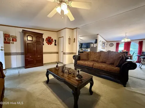 102 Belcher Road Williamston NC 27892