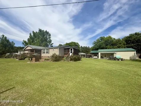 102 Belcher Road Williamston NC 27892