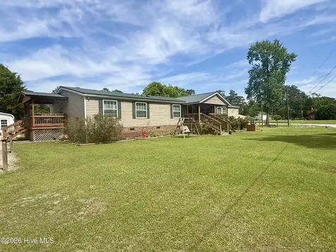 102 Belcher Road Williamston NC 27892
