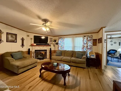 102 Belcher Road Williamston NC 27892