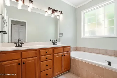 103 Southern Magnolia Court Hampstead NC 28443