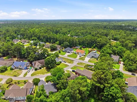 103 Southern Magnolia Court Hampstead NC 28443