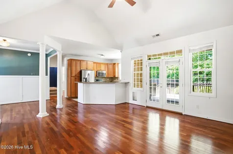 103 Southern Magnolia Court Hampstead NC 28443