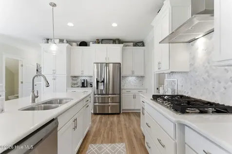 24 W Abaco Way Hampstead NC 28443
