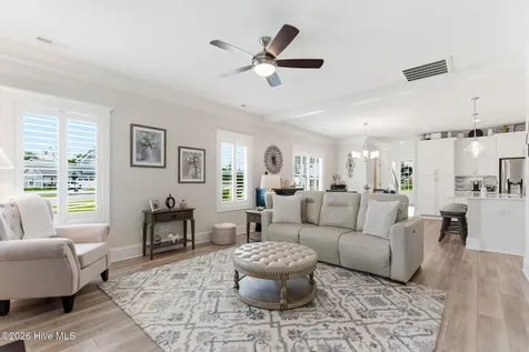 24 W Abaco Way Hampstead NC 28443