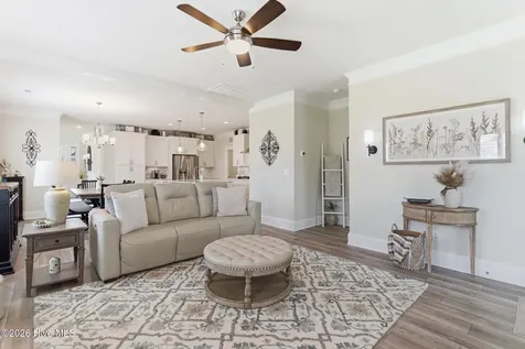 24 W Abaco Way Hampstead NC 28443
