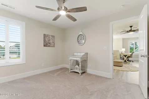 24 W Abaco Way Hampstead NC 28443