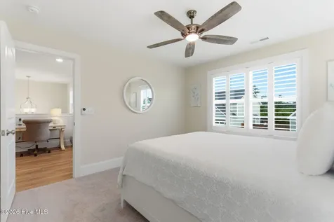 24 W Abaco Way Hampstead NC 28443