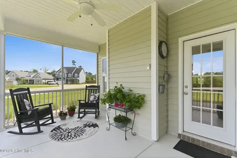 24 W Abaco Way Hampstead NC 28443
