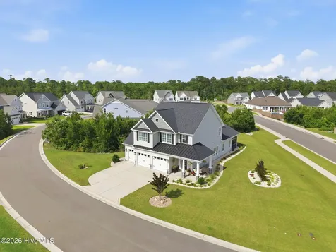 24 W Abaco Way Hampstead NC 28443