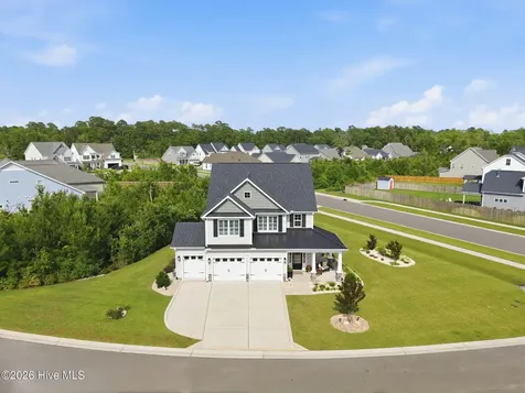 24 W Abaco Way Hampstead NC 28443