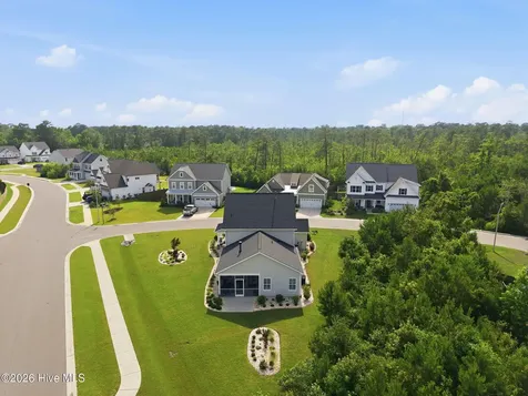 24 W Abaco Way Hampstead NC 28443