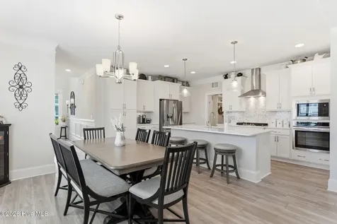 24 W Abaco Way Hampstead NC 28443