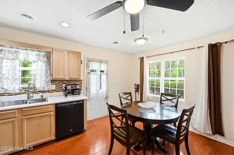 2016 White Road Wilmington NC 28411