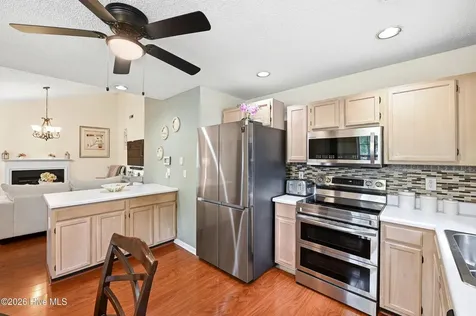 2016 White Road Wilmington NC 28411