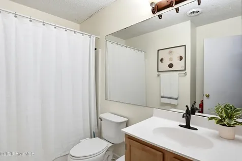 2016 White Road Wilmington NC 28411