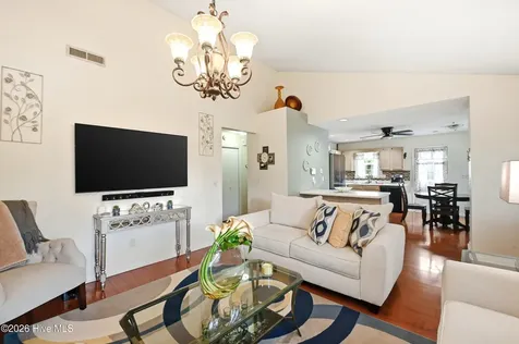 2016 White Road Wilmington NC 28411
