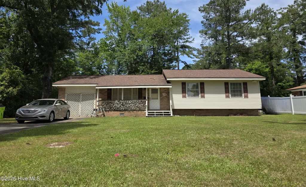 2902 Roanoke Avenue New Bern NC 28562