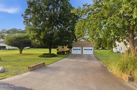 6009 Pelican Drive New Bern NC 28560