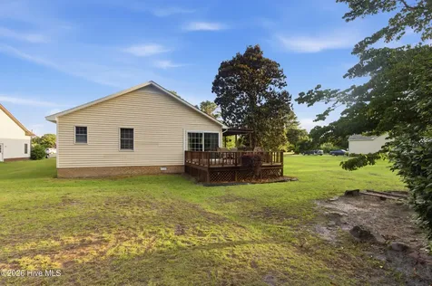 6009 Pelican Drive New Bern NC 28560