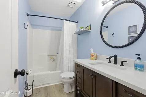 6009 Pelican Drive New Bern NC 28560
