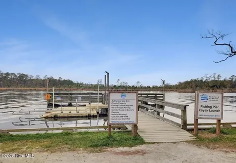 6009 Pelican Drive New Bern NC 28560