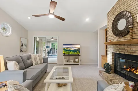 6009 Pelican Drive New Bern NC 28560