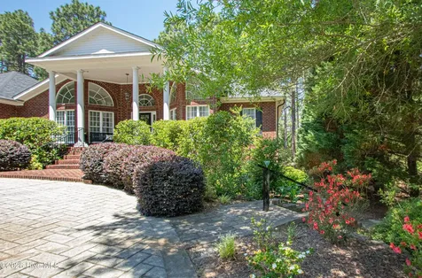 31 Juniper Creek Boulevard Pinehurst NC 28374