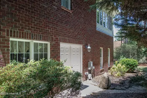 31 Juniper Creek Boulevard Pinehurst NC 28374