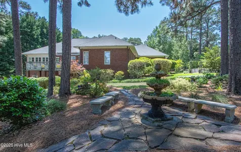 31 Juniper Creek Boulevard Pinehurst NC 28374