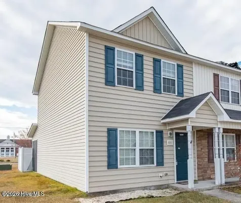 1001 Grandeur Avenue Jacksonville NC 28546