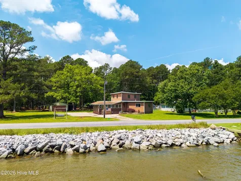 113 Driftwood Drive Elizabeth City NC 27909