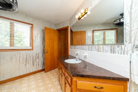 113 Driftwood Drive Elizabeth City NC 27909