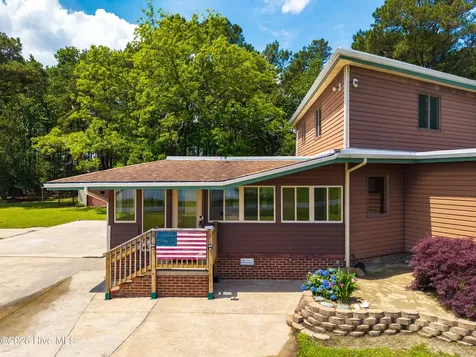 113 Driftwood Drive Elizabeth City NC 27909